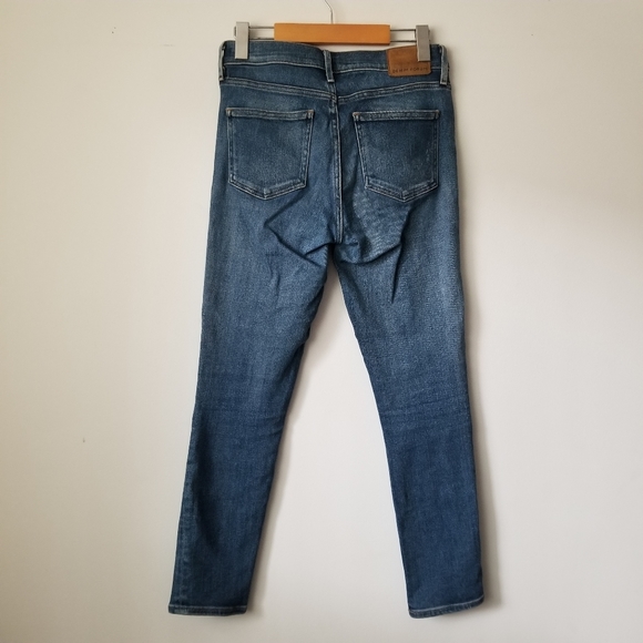 DENIM FORUM The Nico Mid Rise Skinny Crop Size 28 - Picture 3 of 16